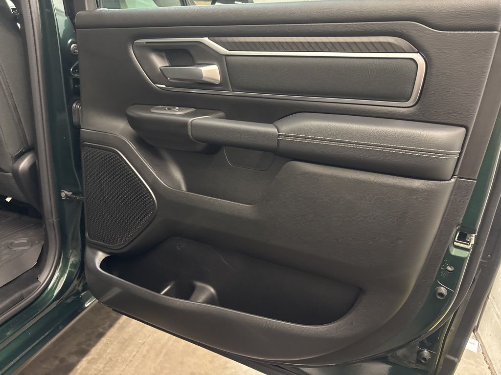 Thumbnail: 2026 RAM 1500 - 35