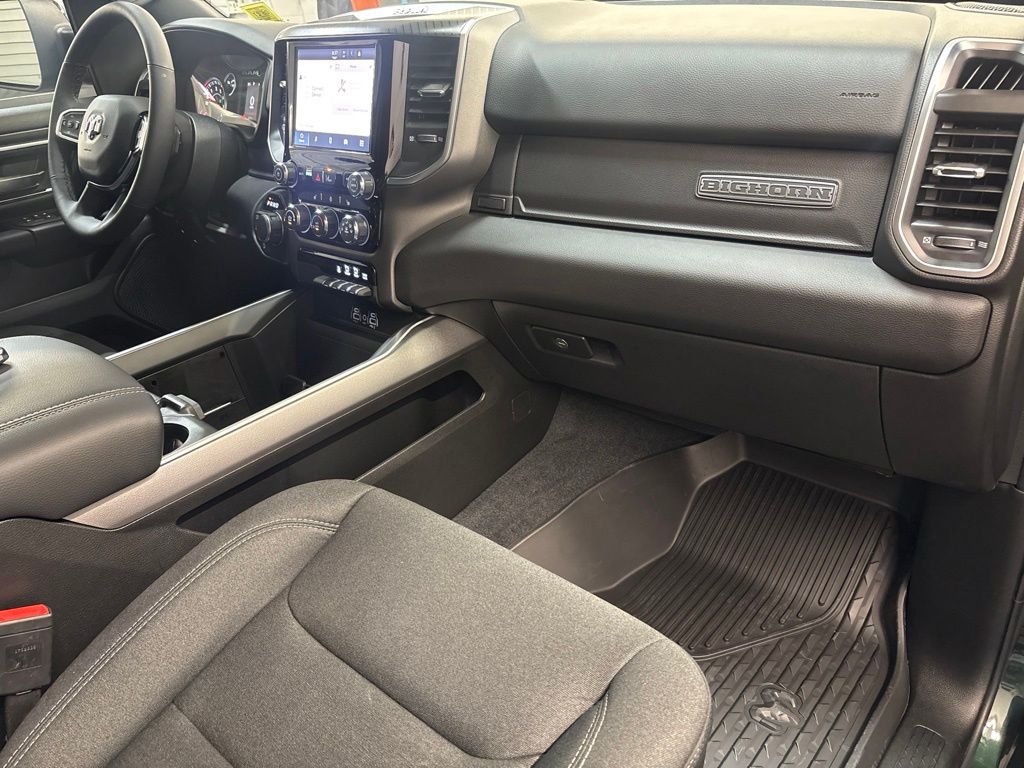 Thumbnail: 2026 RAM 1500 - 39