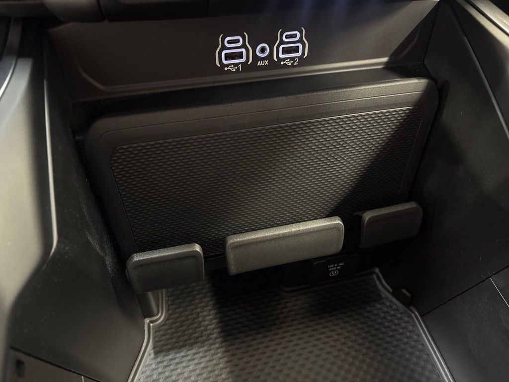 Thumbnail: 2026 RAM 1500 - 25