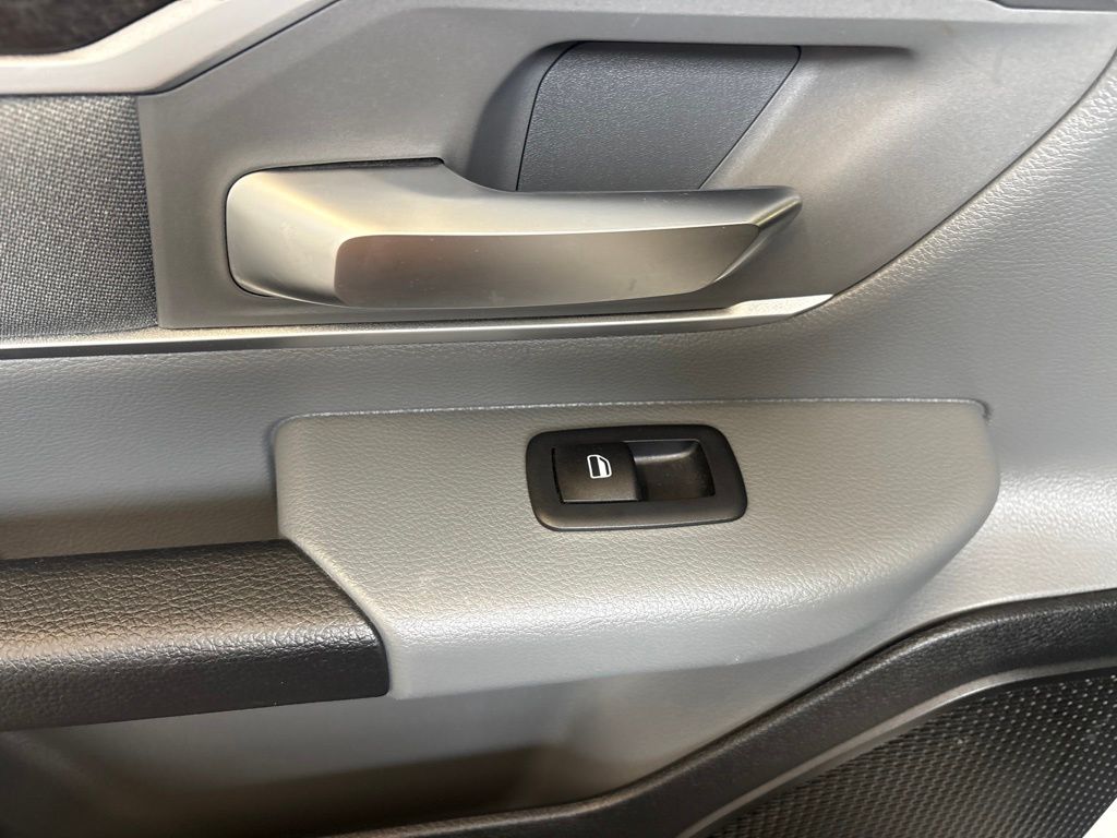 Thumbnail: 2021 RAM 1500 - 31