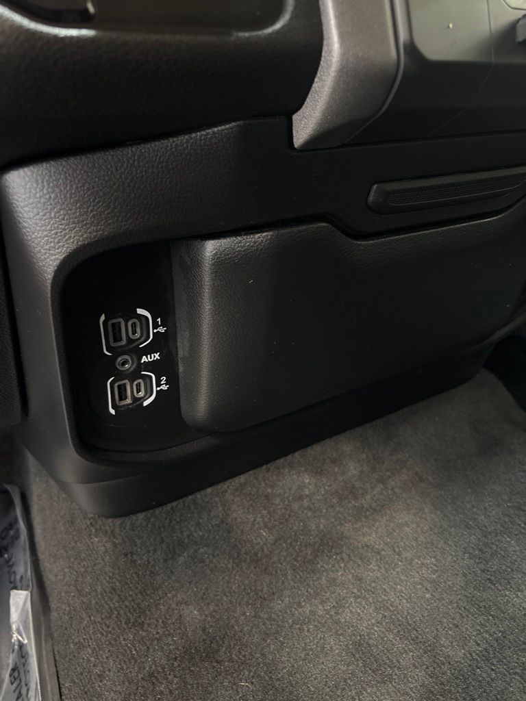 Thumbnail: 2021 RAM 1500 - 28