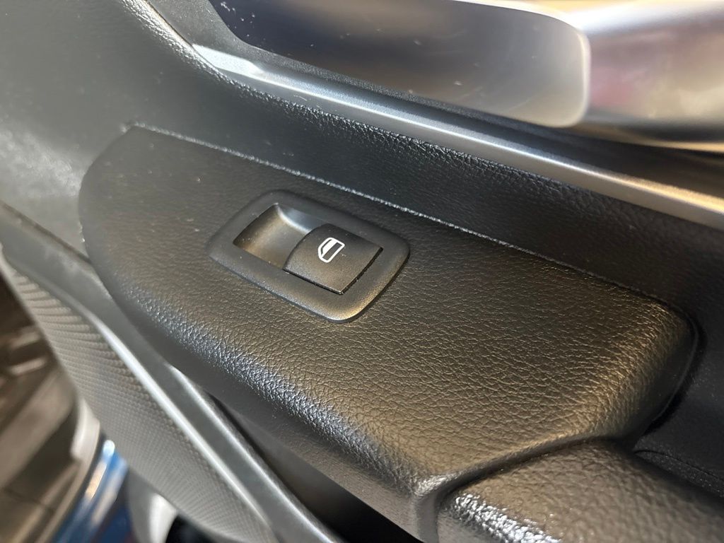Thumbnail: 2021 RAM 1500 - 34