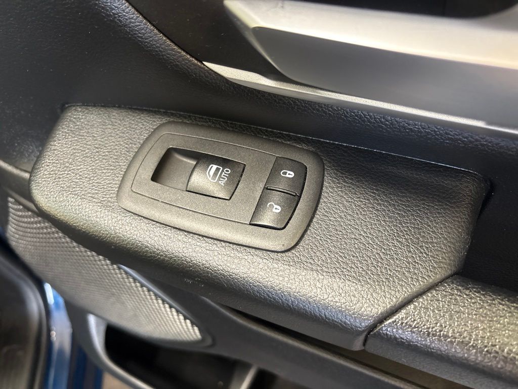 Thumbnail: 2021 RAM 1500 - 37