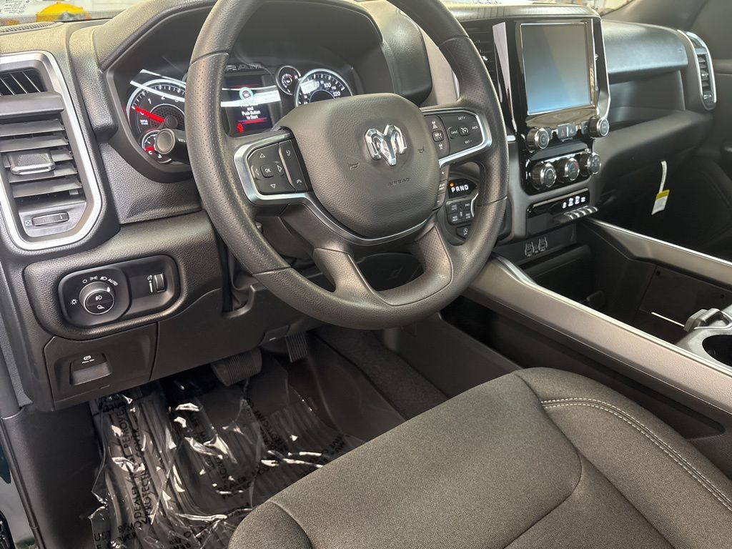 Thumbnail: 2026 RAM 1500 - 2