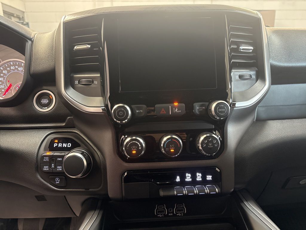 Thumbnail: 2026 RAM 1500 - 11