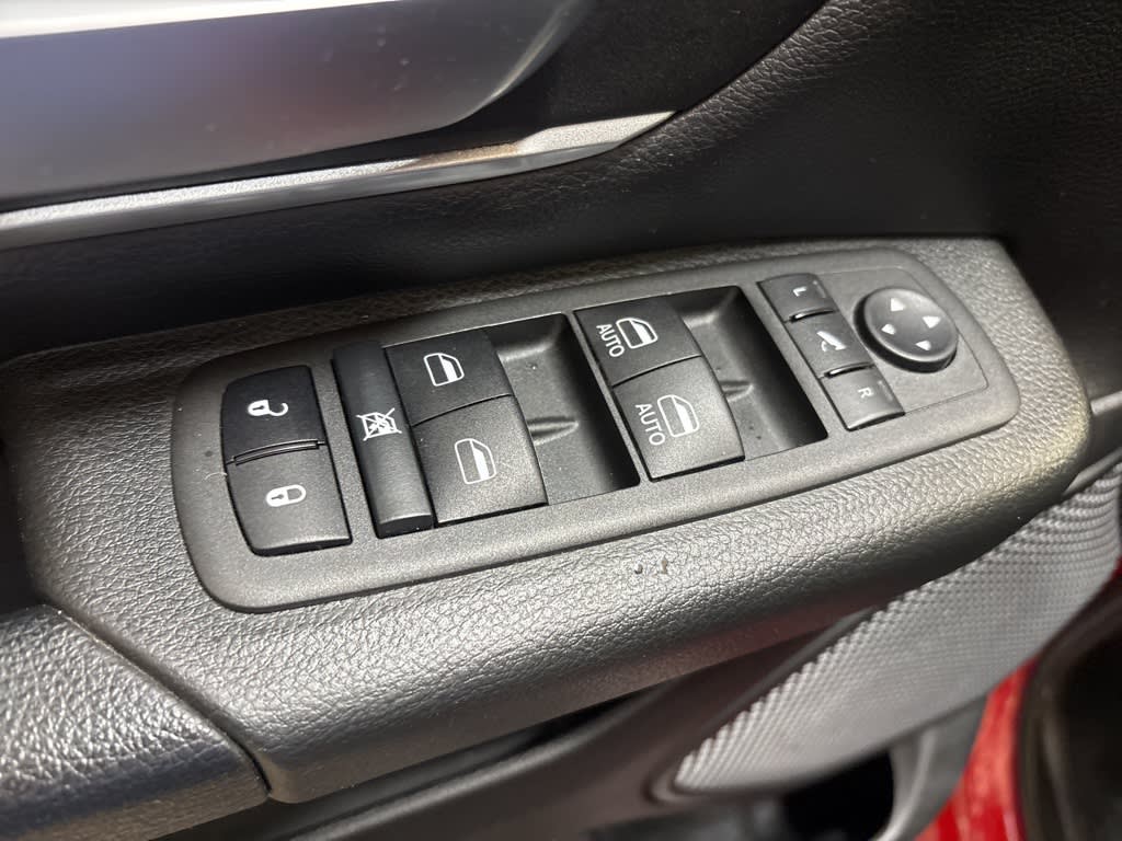 Thumbnail: 2022 RAM 1500 - 21