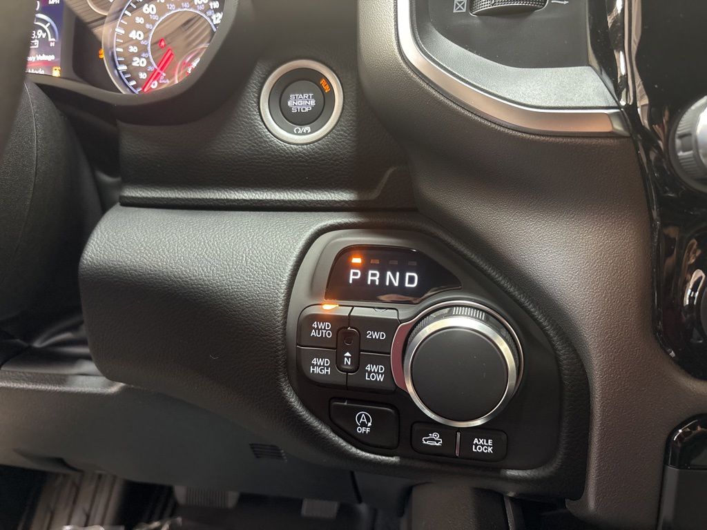 Thumbnail: 2026 RAM 1500 - 26