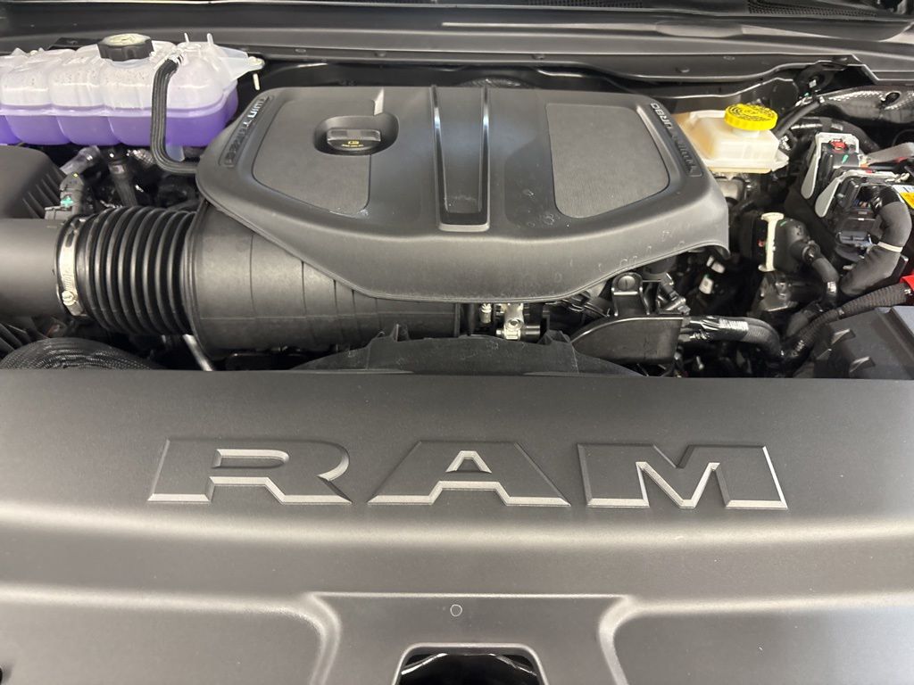 Thumbnail: 2026 RAM 1500 - 7