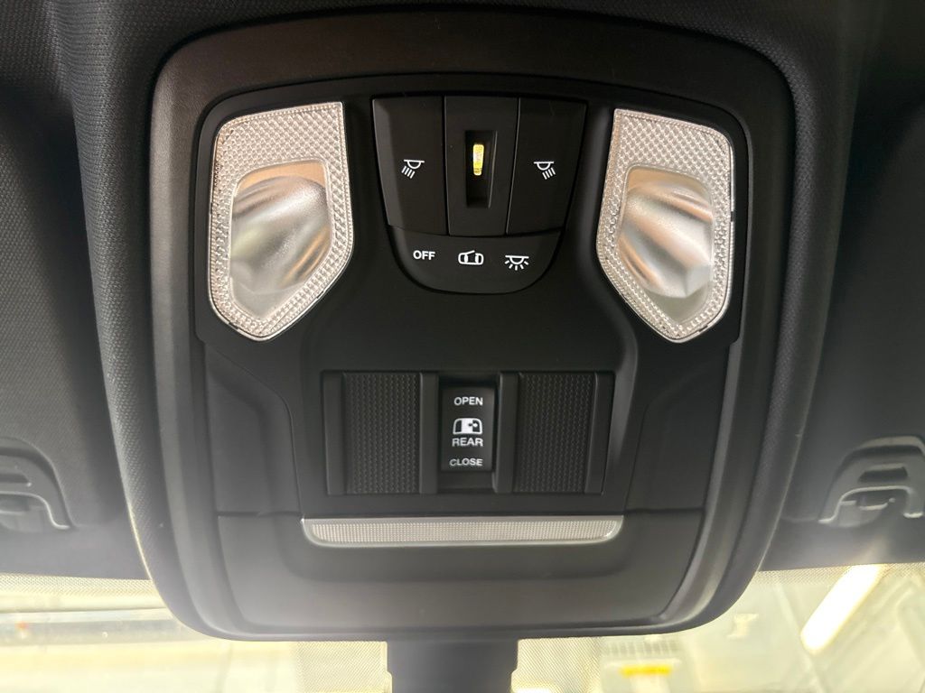 Thumbnail: 2021 RAM 1500 - 30