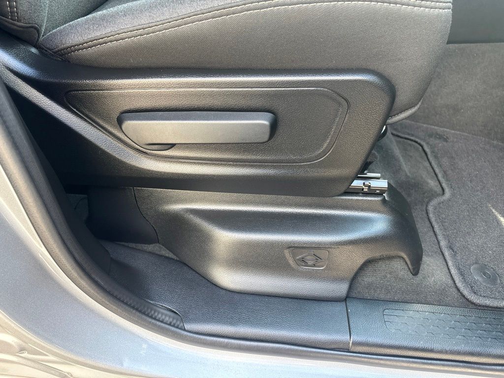 Thumbnail: 2020 RAM 1500 - 40
