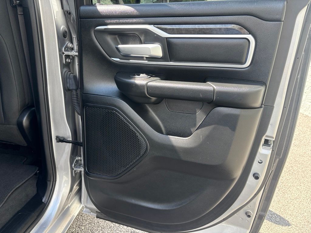Thumbnail: 2020 RAM 1500 - 33