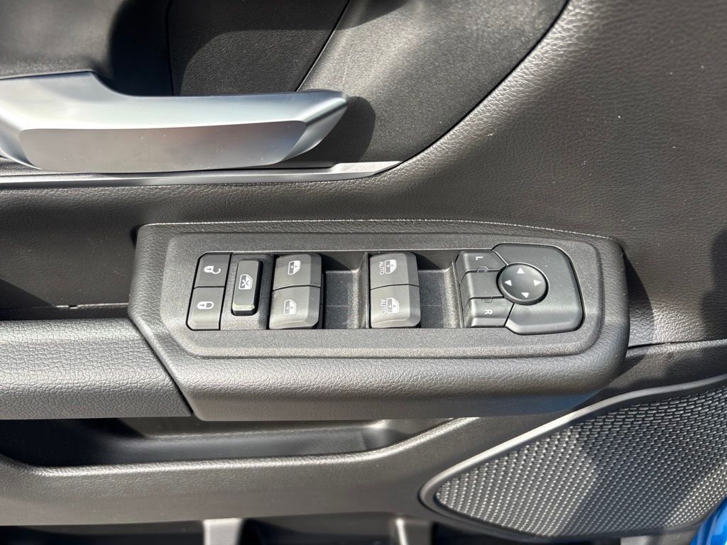 Thumbnail: 2026 RAM 1500 - 22