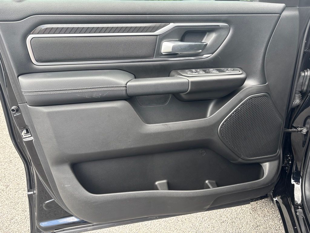 Thumbnail: 2026 RAM 1500 - 21