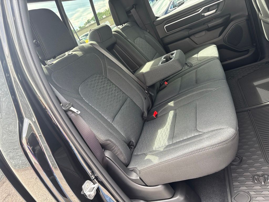 Thumbnail: 2026 RAM 1500 - 37