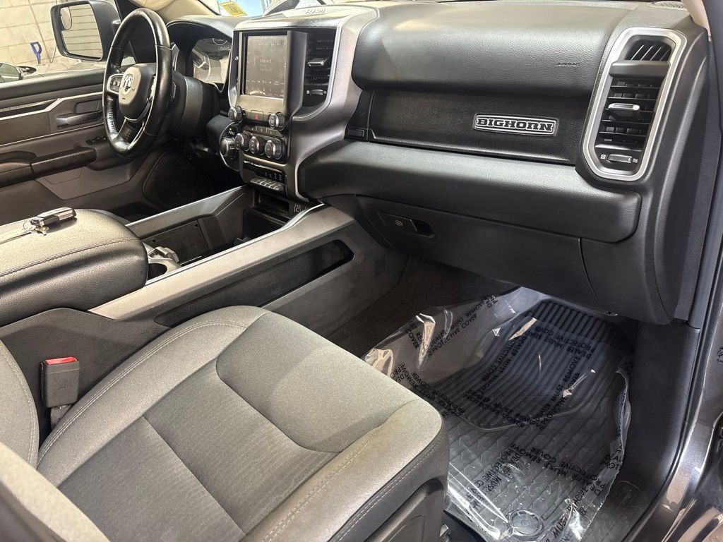 Thumbnail: 2020 RAM 1500 - 41