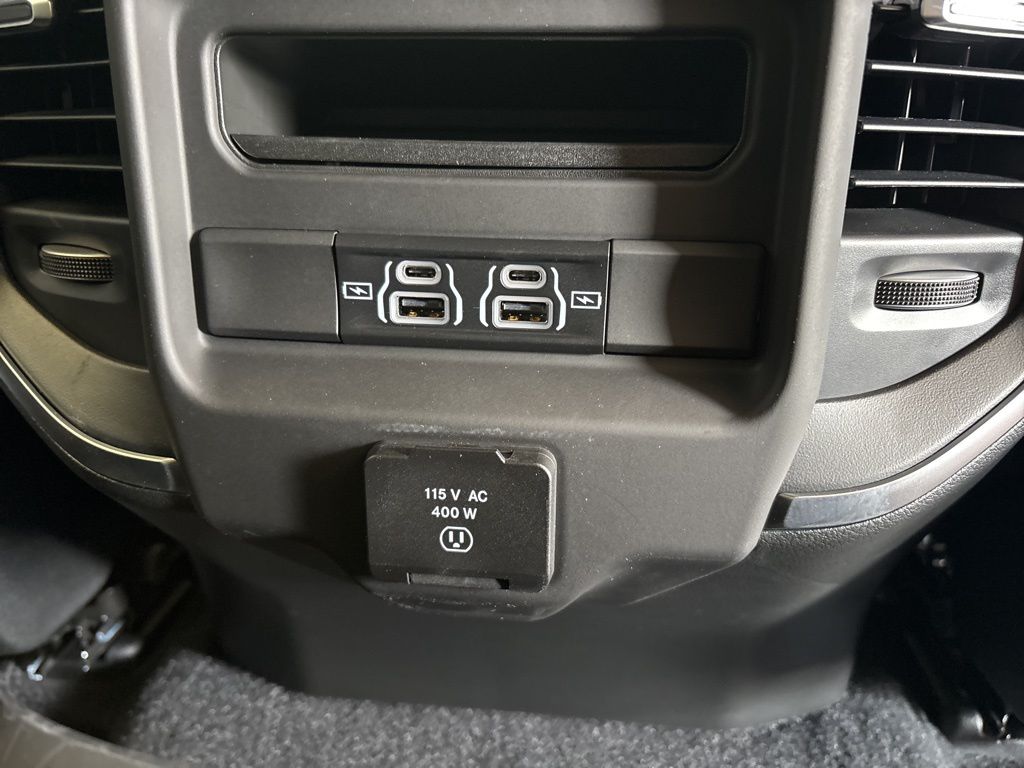 Thumbnail: 2026 RAM 1500 - 34
