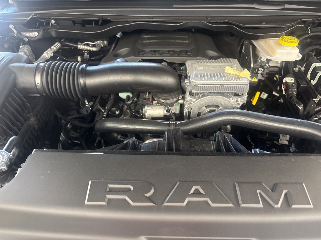 Thumbnail: 2026 RAM 1500 - 7