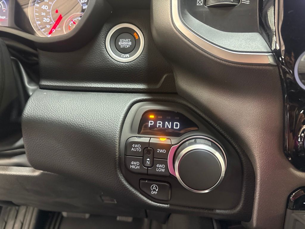 Thumbnail: 2026 RAM 1500 - 26