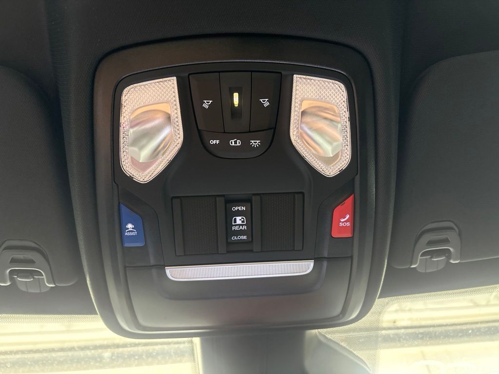 Thumbnail: 2026 RAM 1500 - 30