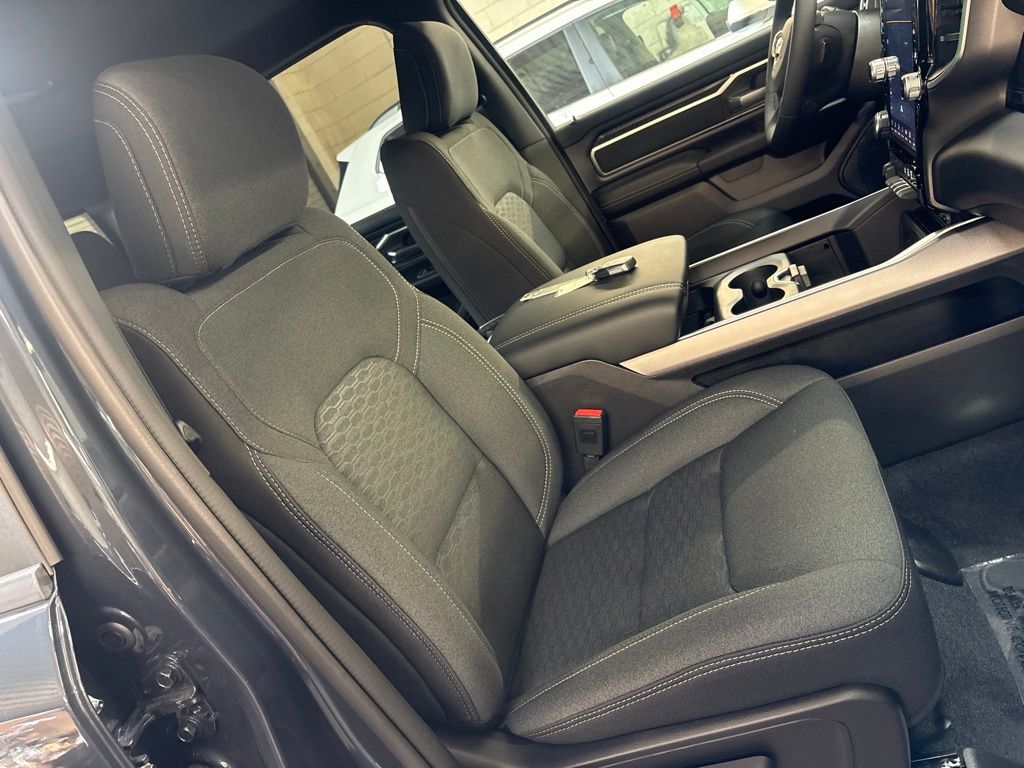 Thumbnail: 2026 RAM 1500 - 42