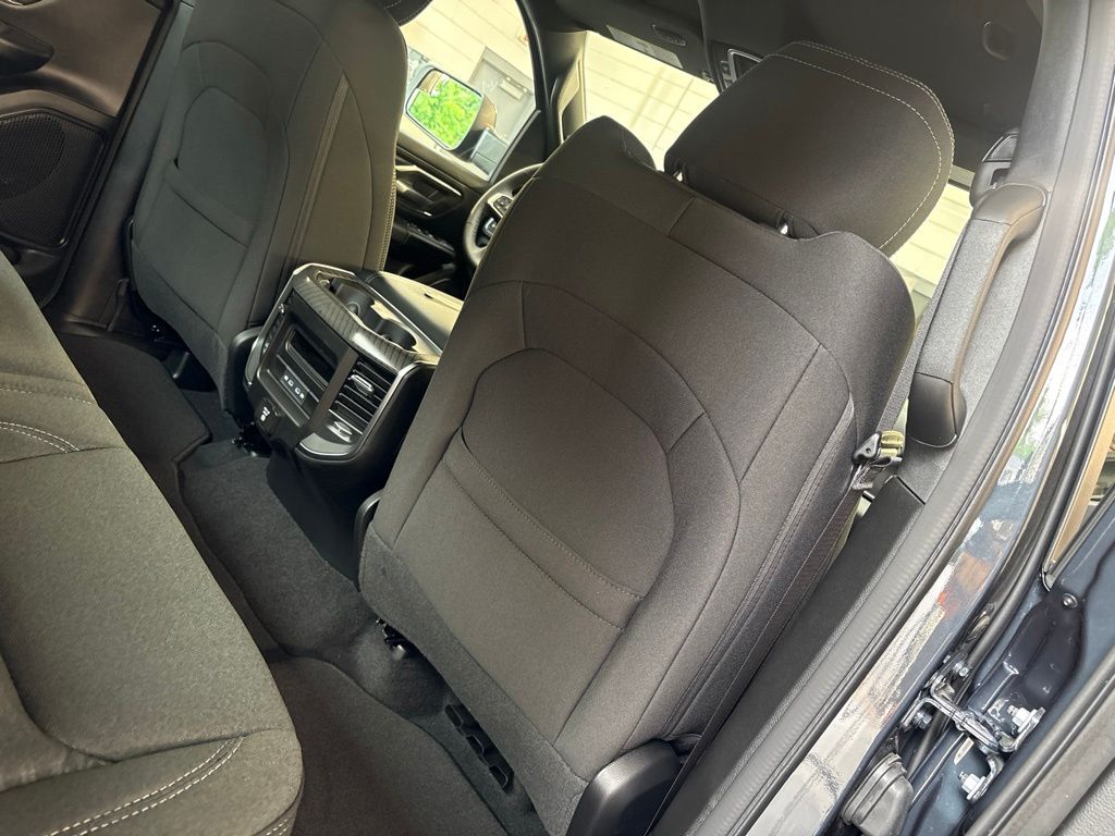 Thumbnail: 2026 RAM 1500 - 38