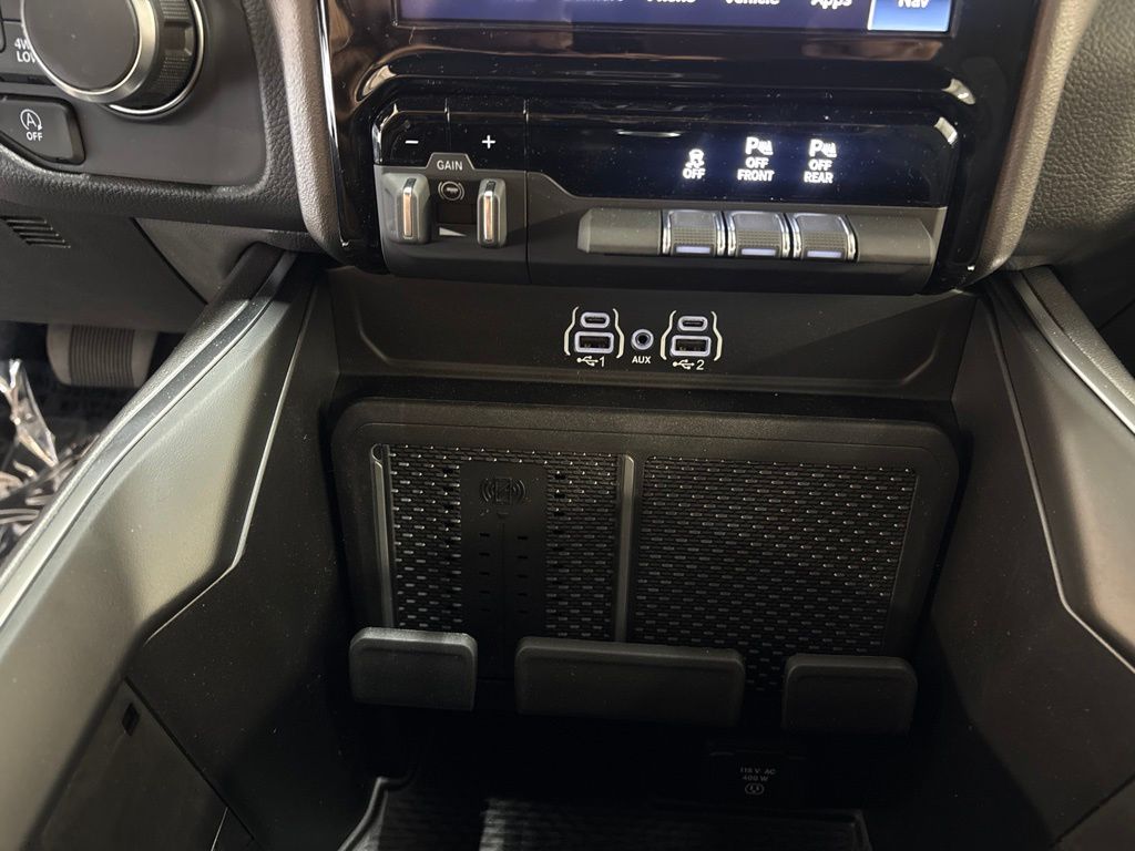 Thumbnail: 2026 RAM 1500 - 30