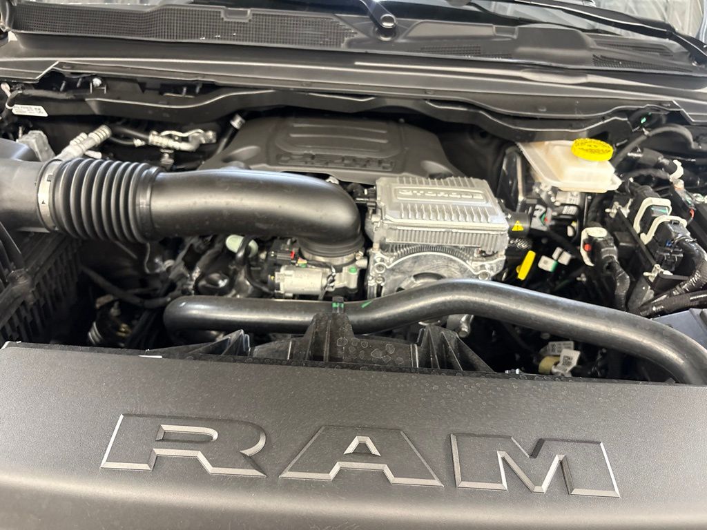 Thumbnail: 2026 RAM 1500 - 7