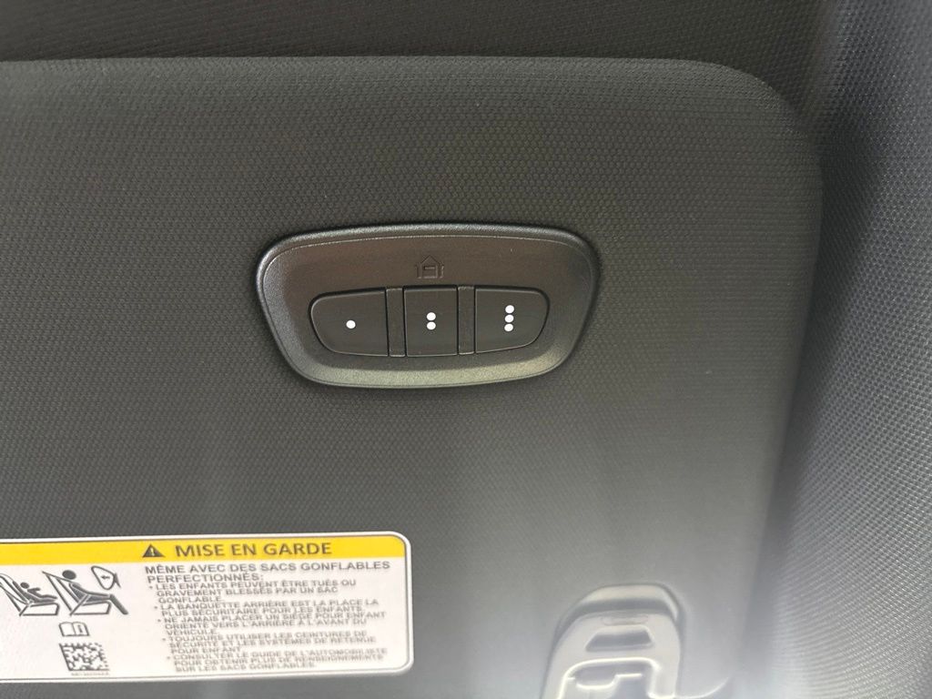 Thumbnail: 2026 RAM 1500 - 32