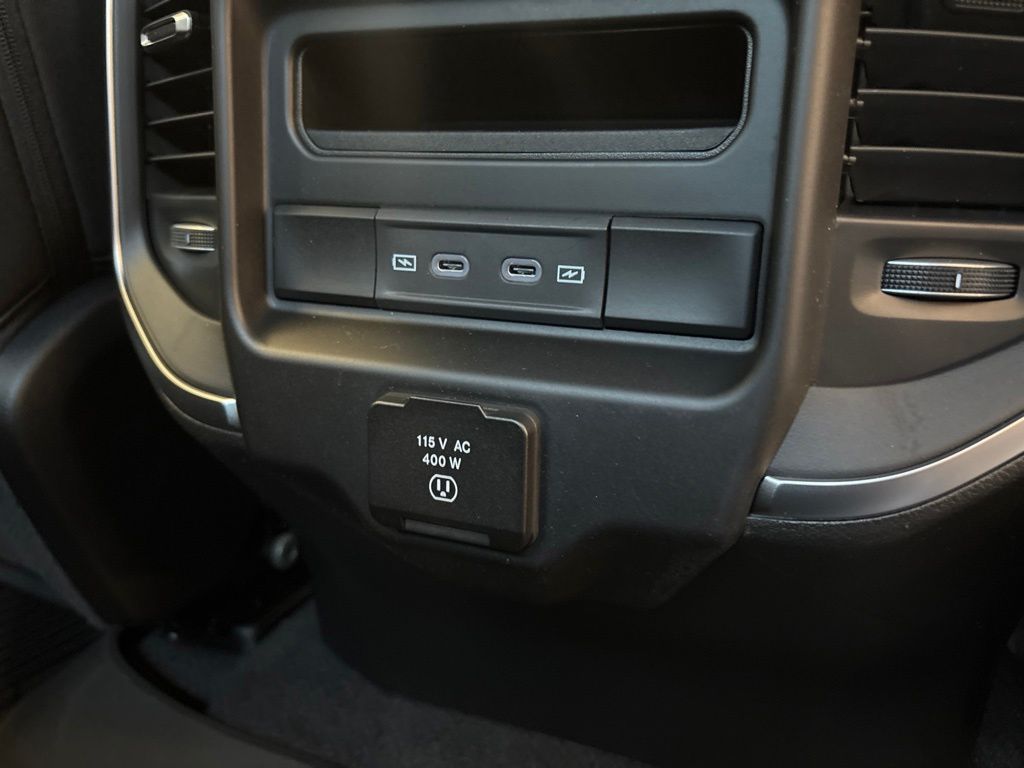 Thumbnail: 2026 RAM 1500 - 40