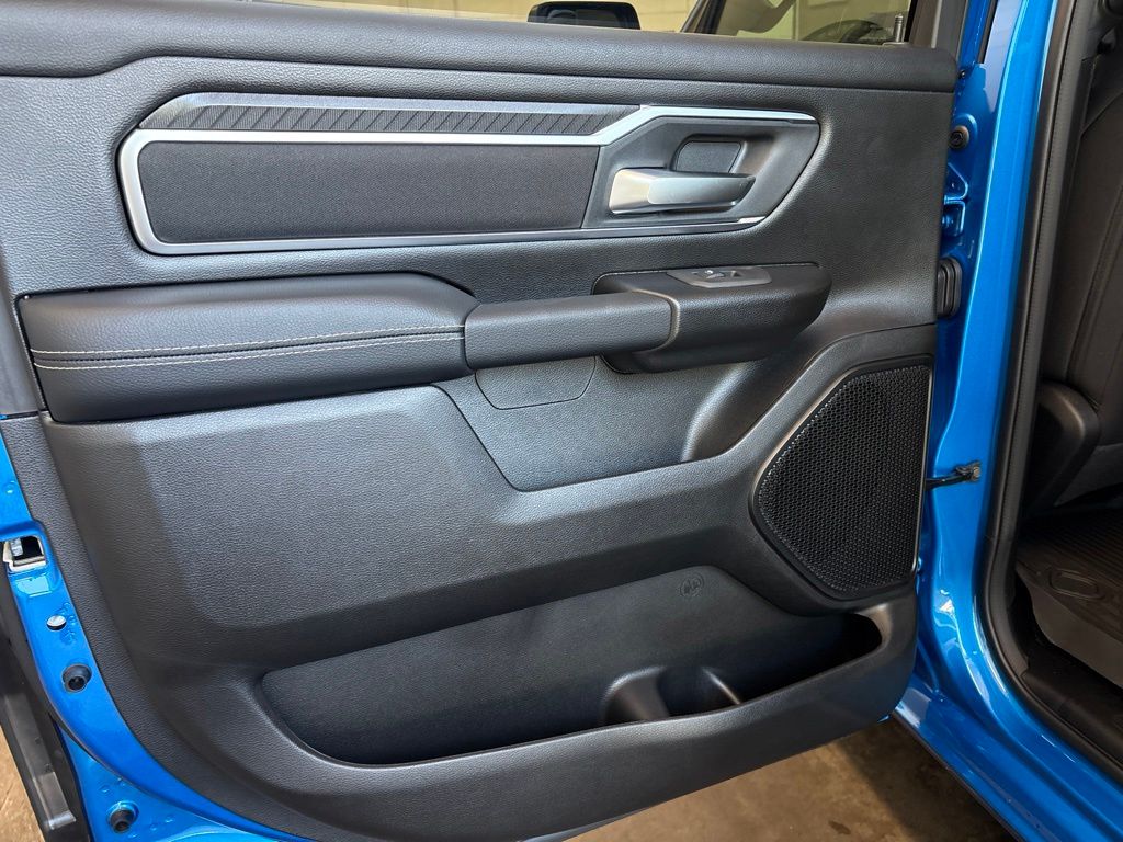 Thumbnail: 2026 RAM 1500 - 33