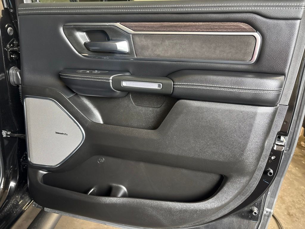Thumbnail: 2025 RAM 1500 - 34
