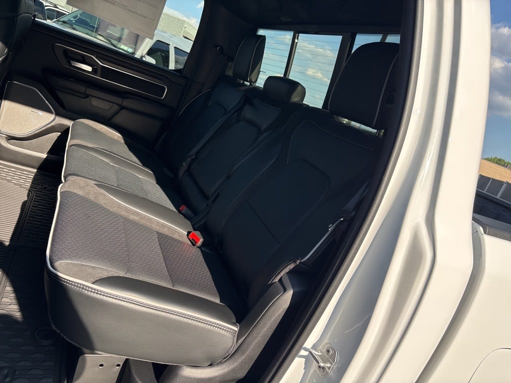 Thumbnail: 2026 RAM 1500 - 18