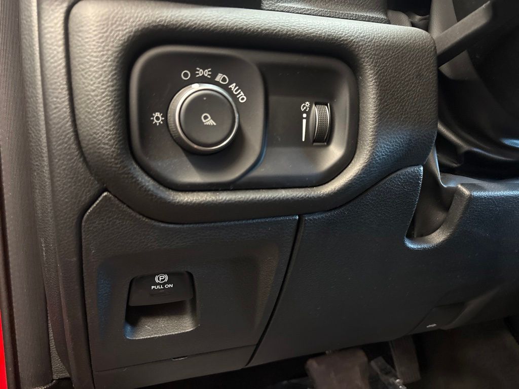 Thumbnail: 2024 RAM 1500 - 22