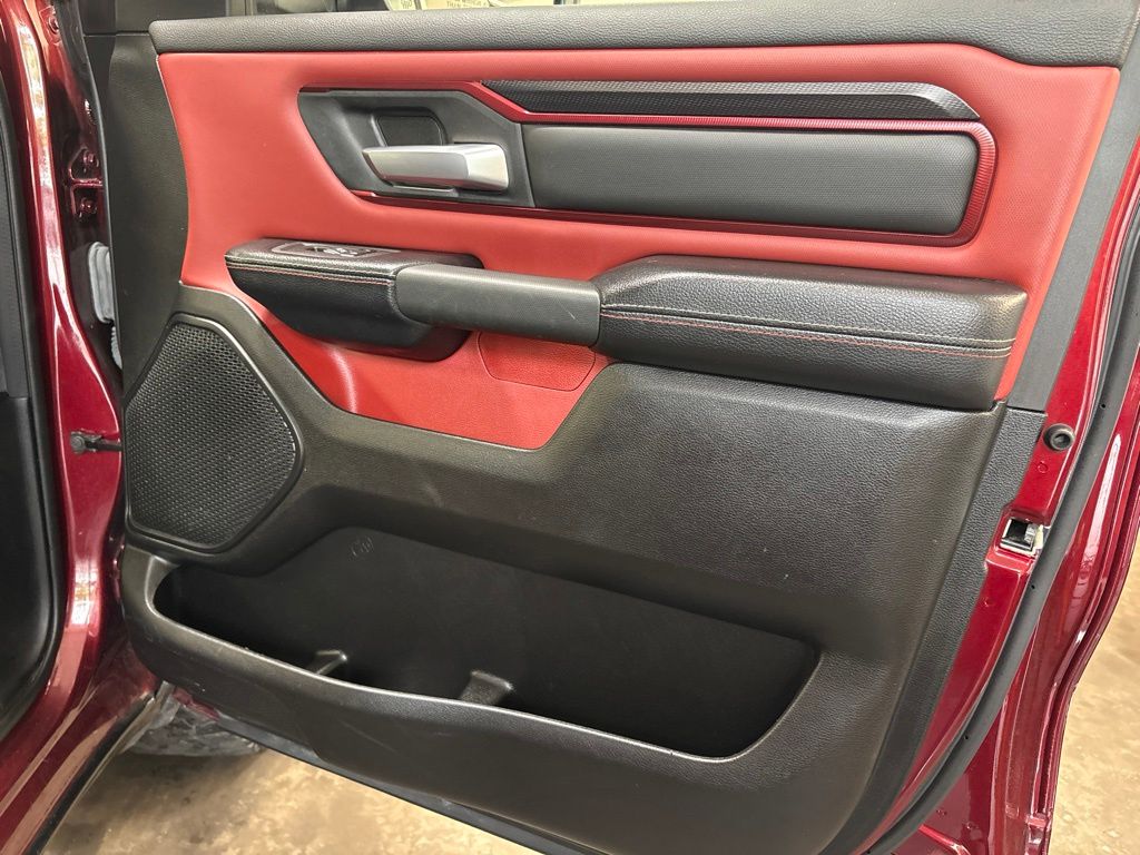 Thumbnail: 2025 RAM 1500 - 37