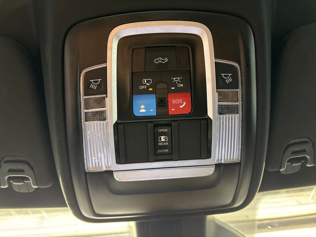 Thumbnail: 2025 RAM 1500 - 30
