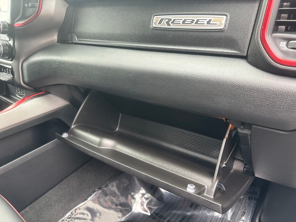 Thumbnail: 2020 RAM 1500 - 43