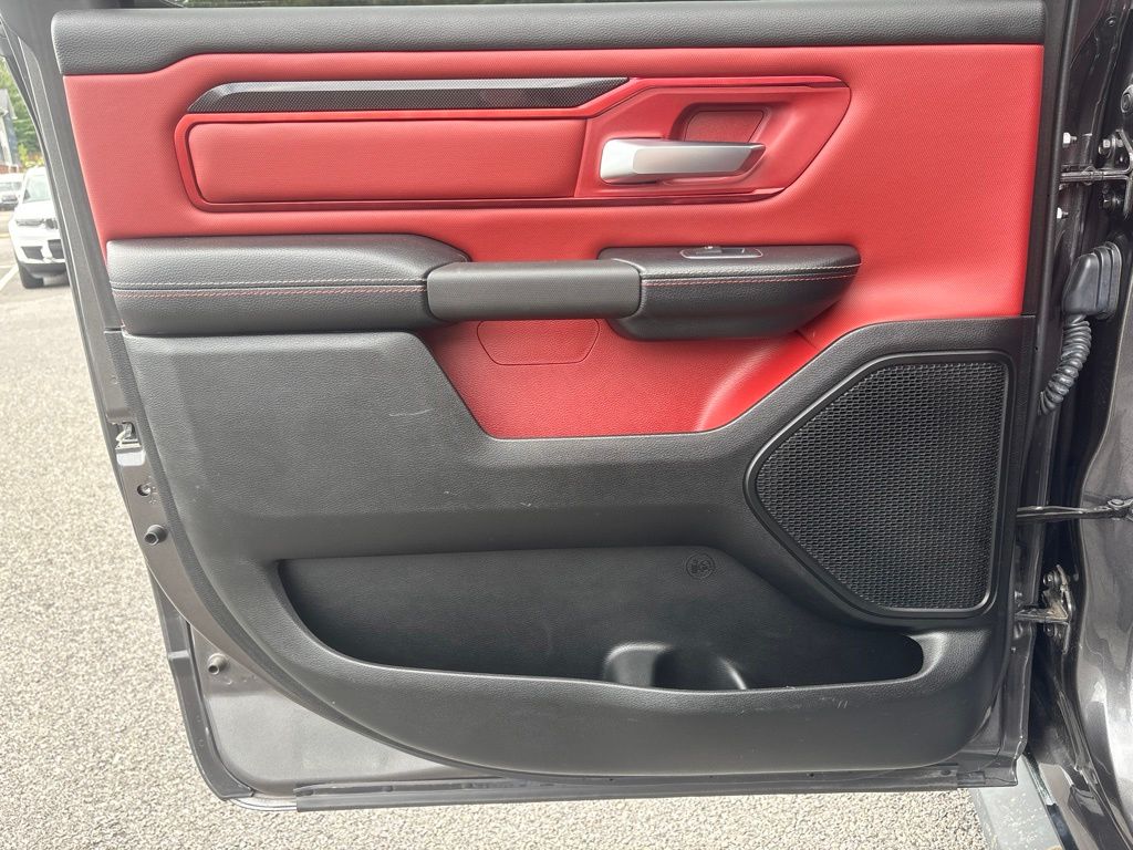 Thumbnail: 2020 RAM 1500 - 33