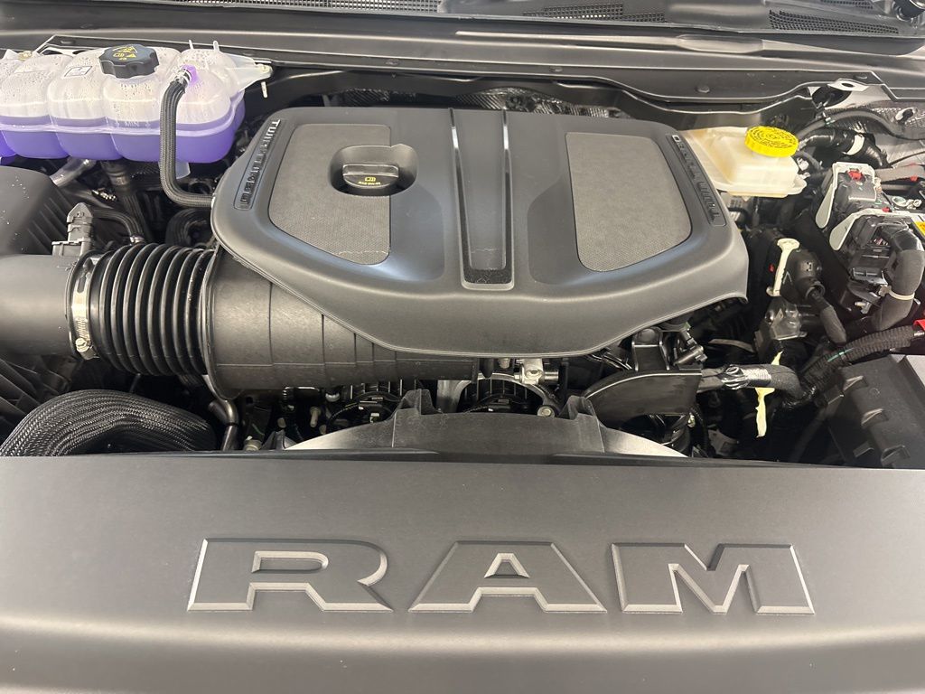 Thumbnail: 2026 RAM 1500 - 6
