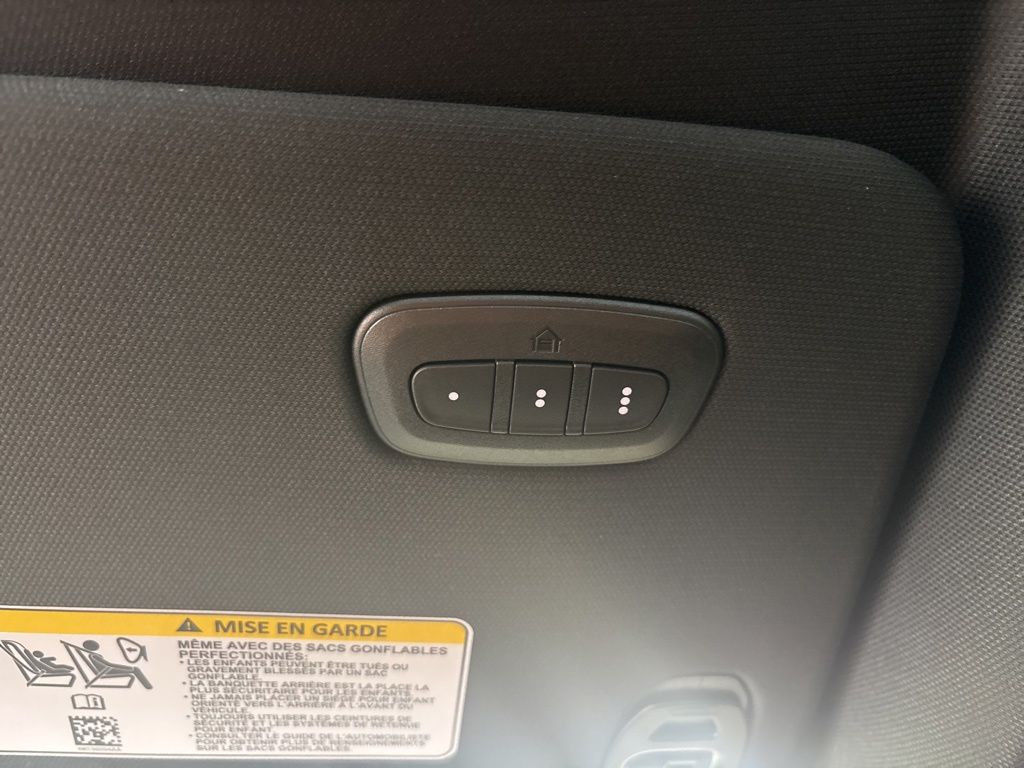 Thumbnail: 2026 RAM 1500 - 32