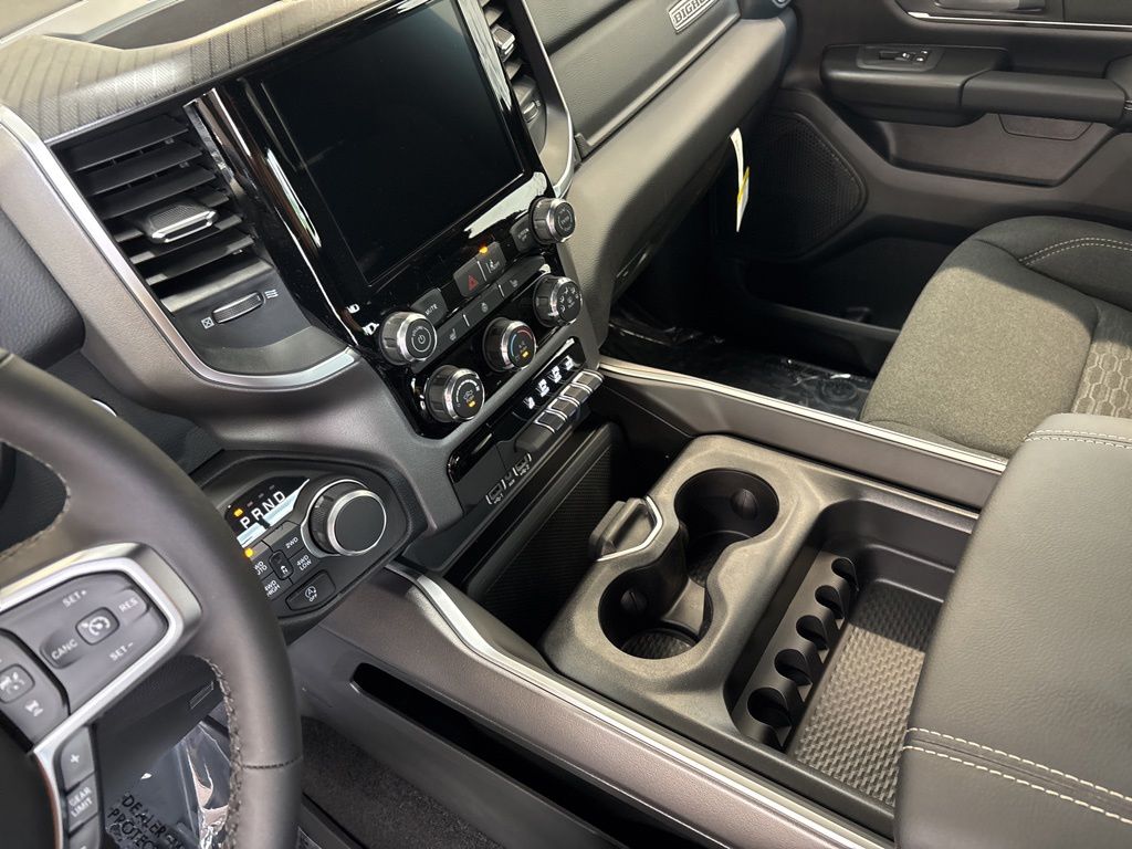 Thumbnail: 2026 RAM 1500 - 15
