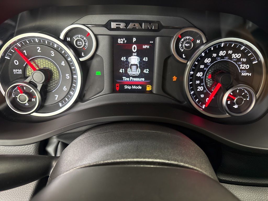 Thumbnail: 2026 RAM 1500 - 16