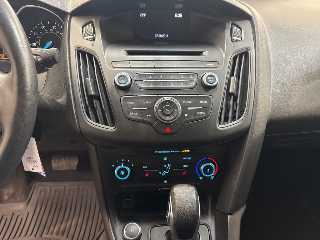 Thumbnail: 2017 Ford Focus - 13