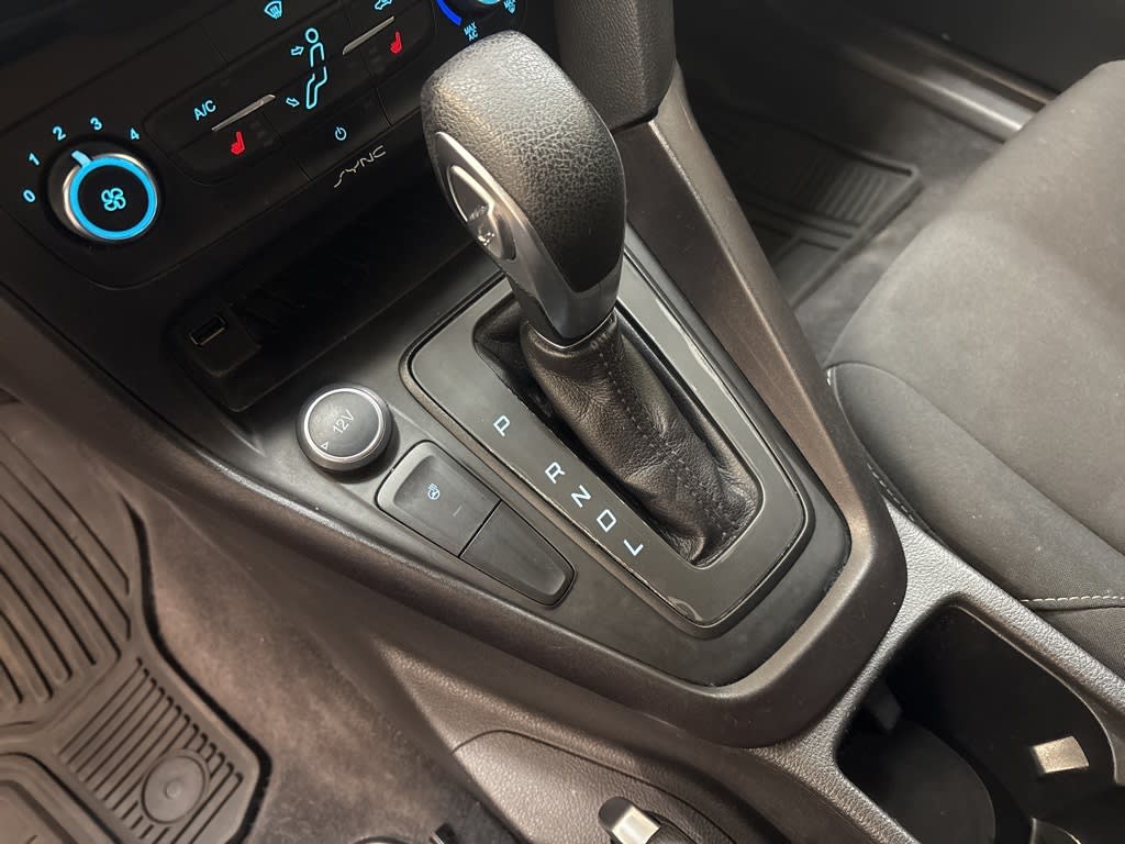 Thumbnail: 2017 Ford Focus - 29