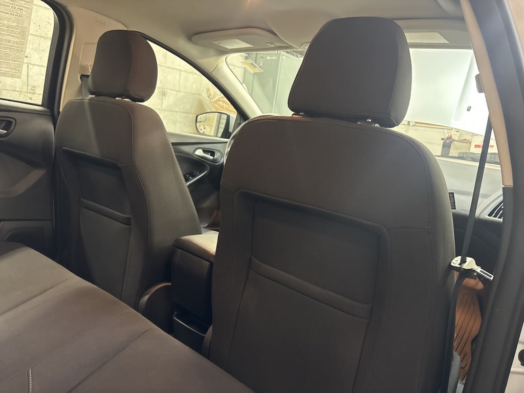 Thumbnail: 2017 Ford Focus - 36