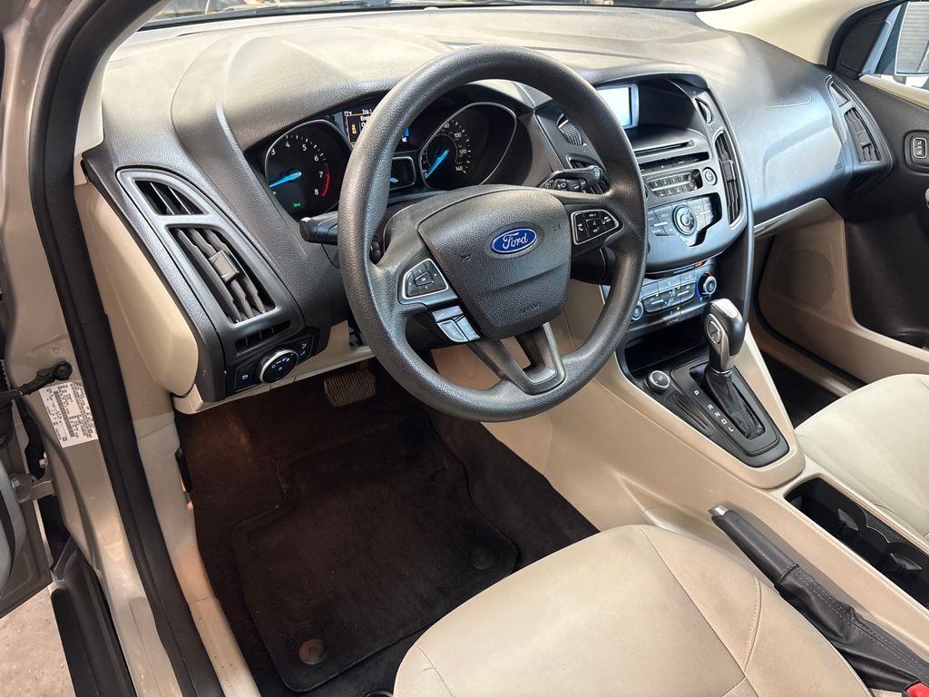 Thumbnail: 2016 Ford Focus - 2