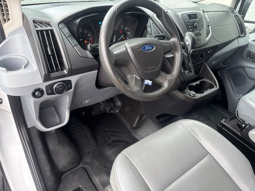 Thumbnail: 2017 Ford Transit Series - 2