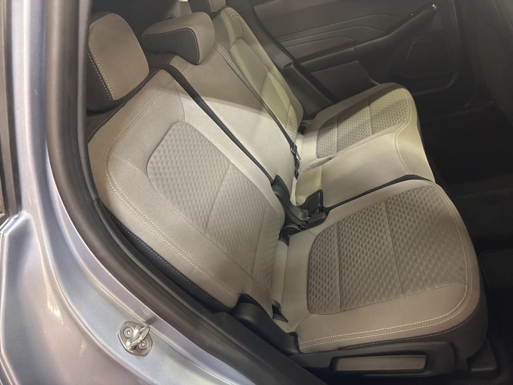 Thumbnail: 2022 Ford Escape - 9