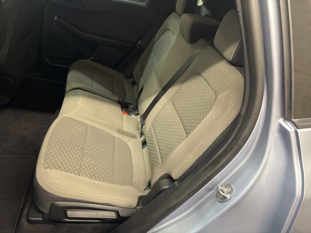 Thumbnail: 2022 Ford Escape - 31