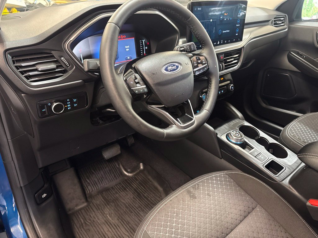 Thumbnail: 2023 Ford Escape - 2