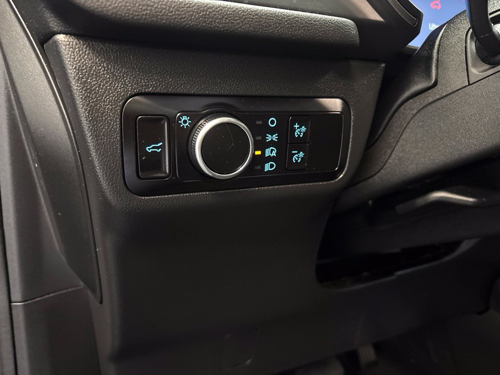 Thumbnail: 2023 Ford Escape - 26